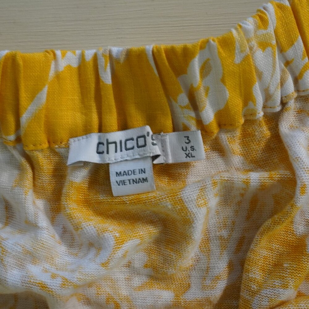Chicos Off the Shoulder gathered neckline Blouse - Picture 4 of 8
